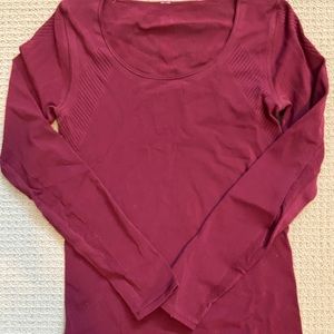 Lululemon reveal long sleeve